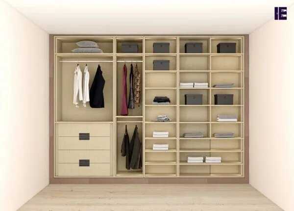 Hinged Fitted Wardrobes with Bespoke Internal Storage