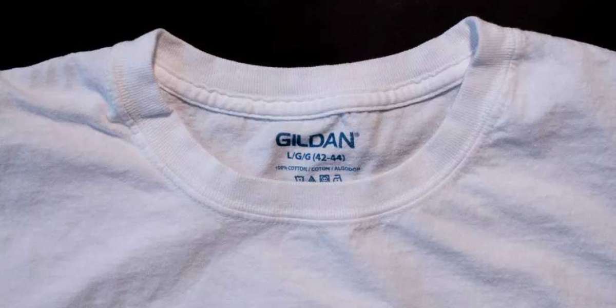 Exploring the Features and Benefits of Gildan G800 T-Shirts for Custom Apparel Decoration