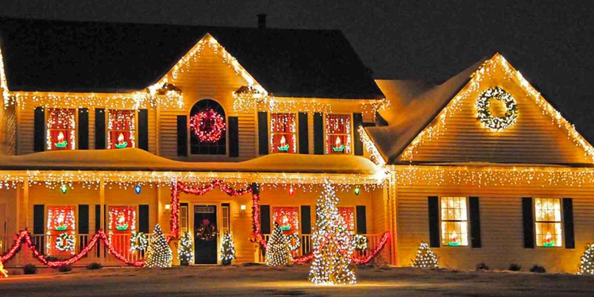 Your Premier Christmas Light Installation Experts in Richardson, Texas!