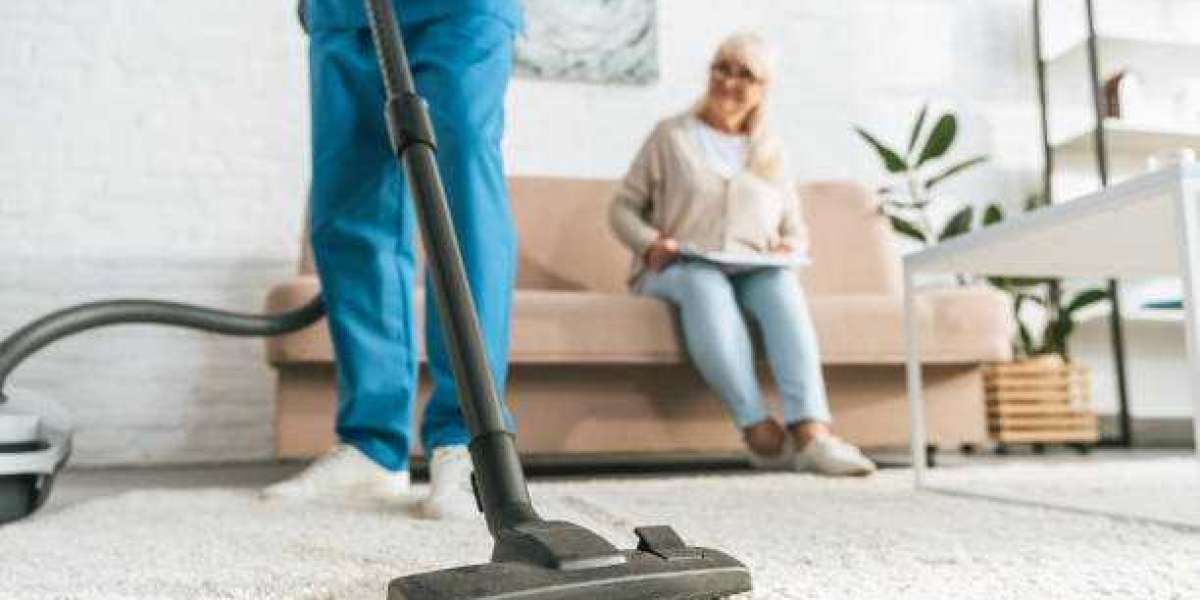 Why You Should Hire a Carpet Cleaning Company for Your Move-in or Move out Cleaning