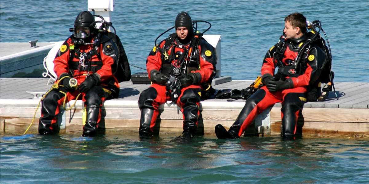 What's Rescue Diving Suits?