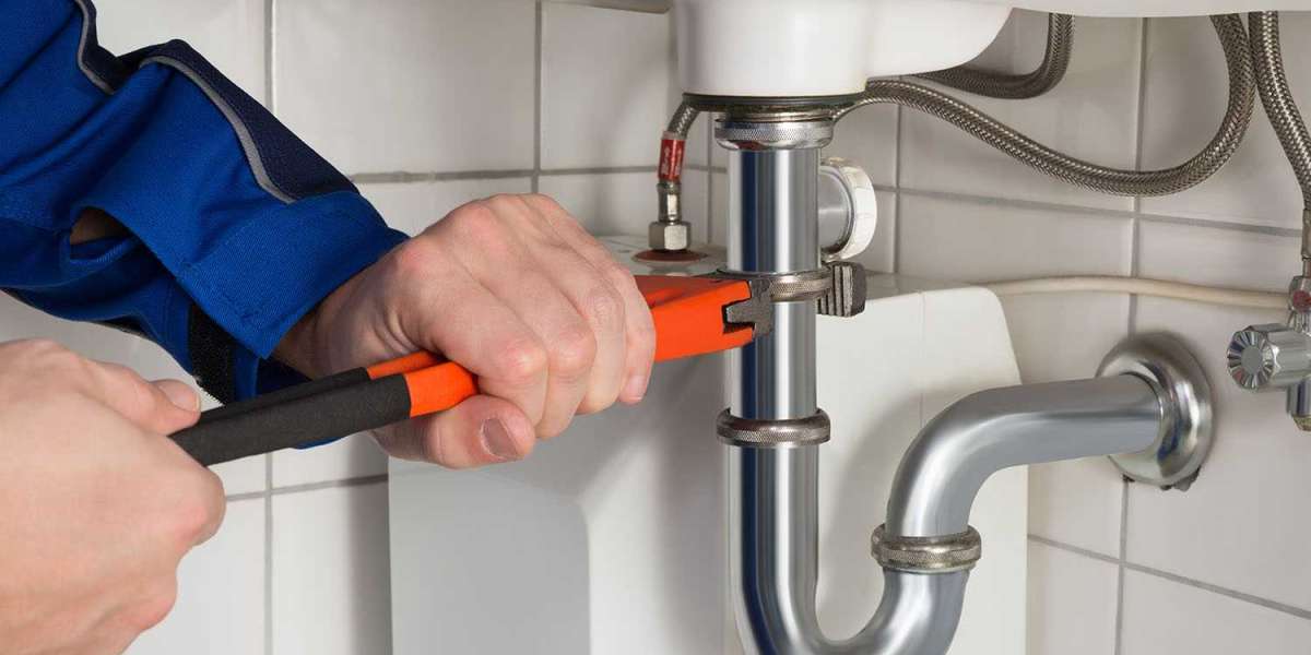 Common Plumbing Emergencies That Require Immediate Attention?